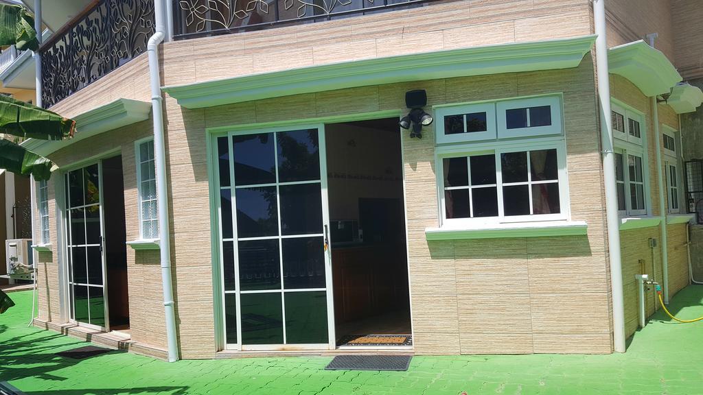 Apartament Hibiscus House Seychelles Self Catering Victoria Zewnętrze zdjęcie